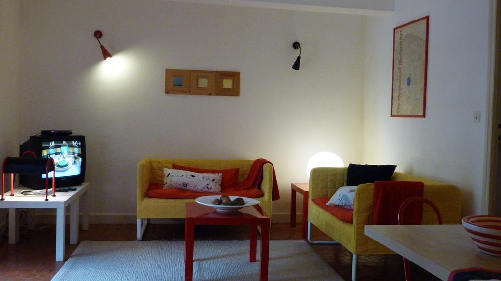 L'Enclos Lorgues Room photo