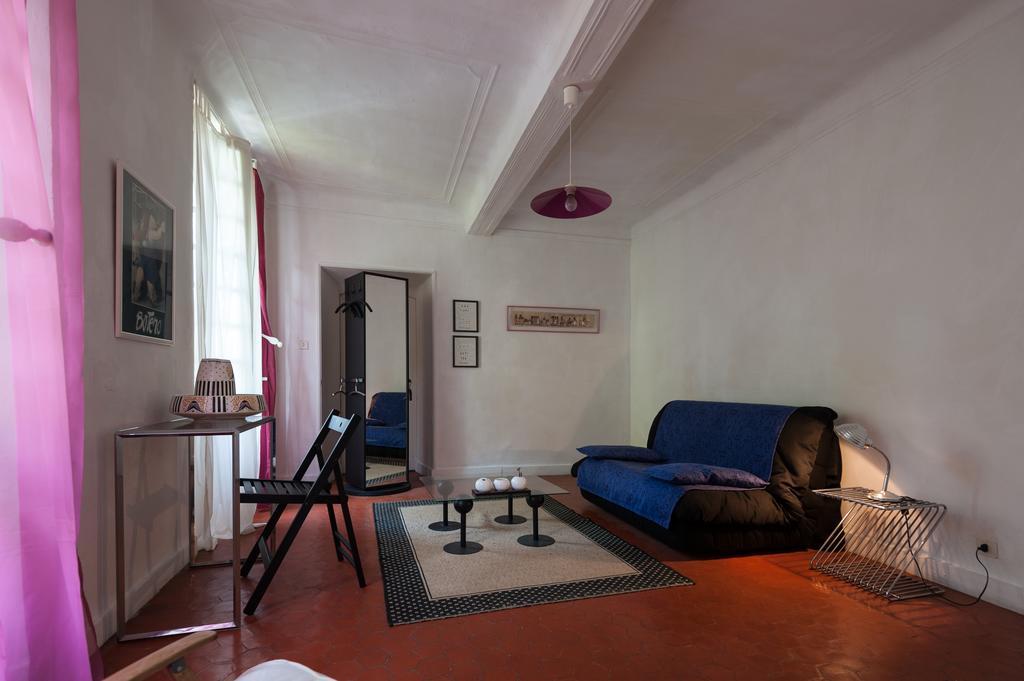 L'Enclos Lorgues Room photo